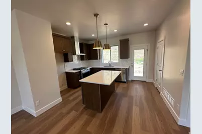 954 W Mountain Hollow Way N #334, Lehi, UT 84048 - Photo 7