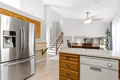 3172 N Mountain Rd E, North Ogden, UT 84414 - Photo 13