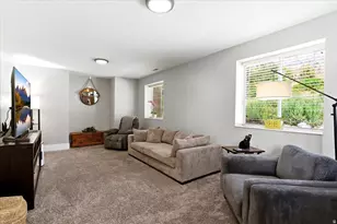 3172 N Mountain Rd E, North Ogden, UT 84414 - Photo 21