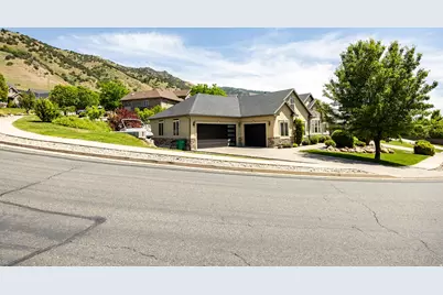 729 Eagle View Dr, Providence, UT 84332 - Photo 5