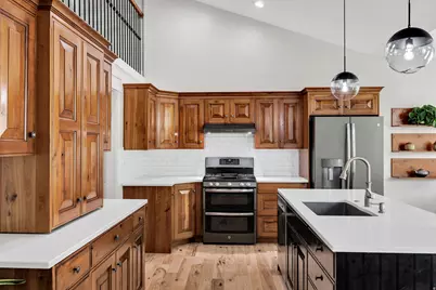 729 Eagle View Dr, Providence, UT 84332 - Photo 13