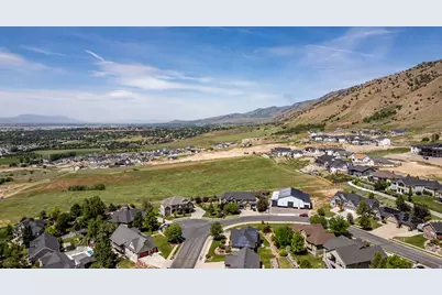 729 Eagle View Dr, Providence, UT 84332 - Photo 59