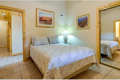 885 E Church Dr, Kanab, UT 84741 - Photo 23
