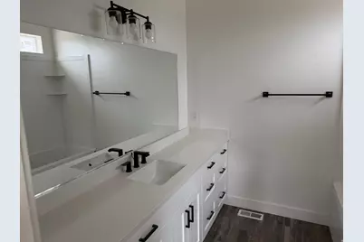 3563 W Cobble Hollow Dr, Roosevelt, UT 84066 - Photo 11