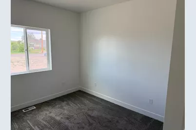 3563 W Cobble Hollow Dr, Roosevelt, UT 84066 - Photo 7
