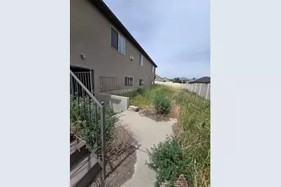 5743 S Mirador Ct W, Salt Lake City, UT 84118 - Photo 15