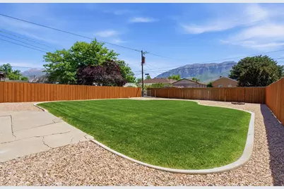 979 S 400 E, Orem, UT 84097 - Photo 25