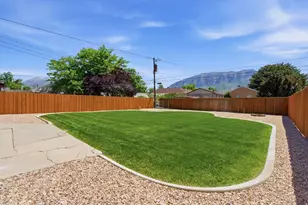 979 S 400 E, Orem, UT 84097 - Photo 25