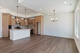 3527 S Pearce Farm Ln, West Valley, UT 84128 - Photo 9