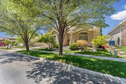 10489 N Colonial Dr W, Cedar Hills, UT 84062 - Photo 49