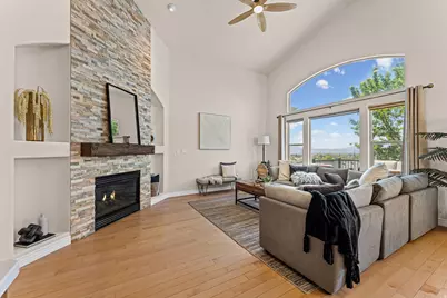 10489 N Colonial Dr W, Cedar Hills, UT 84062 - Photo 7