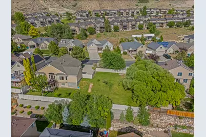 10489 N Colonial Dr W, Cedar Hills, UT 84062 - Photo 85