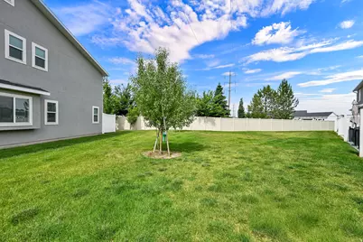 6483 S Aspen Ln, South Weber, UT 84405 - Photo 27