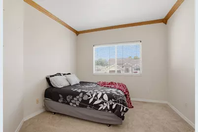 104 E Clear Creek Dr, Sandy, UT 84070 - Photo 25