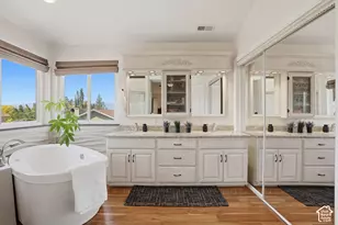 104 E Clear Creek Dr, Sandy, UT 84070 - Photo 3