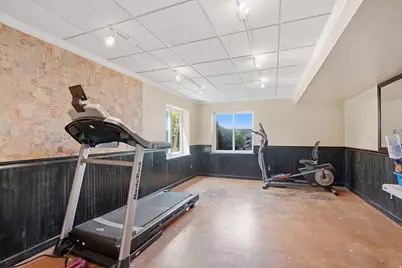 104 E Clear Creek Dr, Sandy, UT 84070 - Photo 41