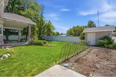 104 E Clear Creek Dr, Sandy, UT 84070 - Photo 51