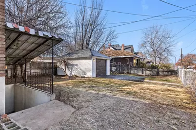377 N 200 W, Salt Lake City, UT 84103 - Photo 29