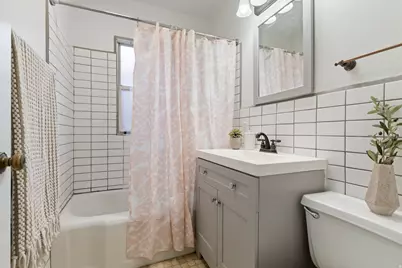 377 N 200 W, Salt Lake City, UT 84103 - Photo 13