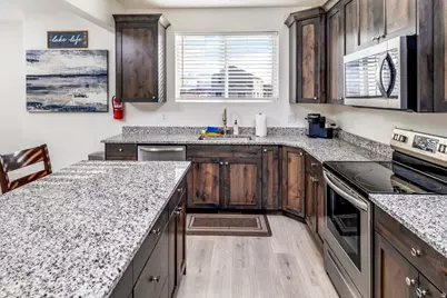 156 E Sailors Way #11, Garden City, UT 84028 - Photo 9