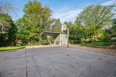 885 N 1260 E, Provo, UT 84604 - Photo 37