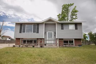 3355 W 1850 S, Syracuse, UT 84075 - Photo 1