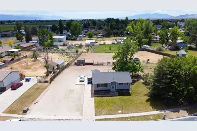 3355 W 1850 S, Syracuse, UT 84075 - Photo 17