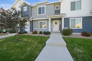 423 N Northshore Dr, Saratoga Springs, UT 84045 - Photo 1