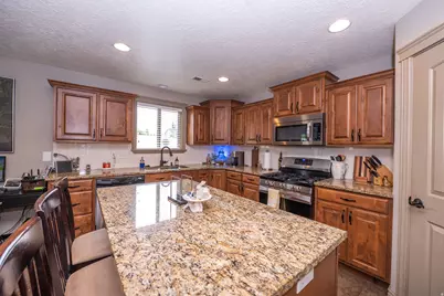 2214 W Loveland, Farmington, UT 84025 - Photo 15