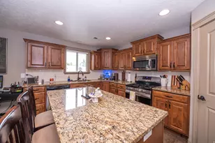2214 W Loveland, Farmington, UT 84025 - Photo 15