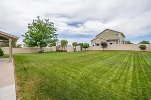 2214 W Loveland, Farmington, UT 84025 - Photo 35