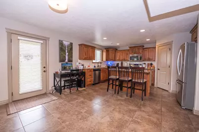 2214 W Loveland, Farmington, UT 84025 - Photo 13