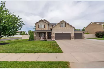 2214 W Loveland, Farmington, UT 84025 - Photo 1