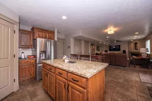 2214 W Loveland, Farmington, UT 84025 - Photo 17