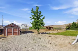 211 W Center, Sterling, UT 84665 - Photo 9