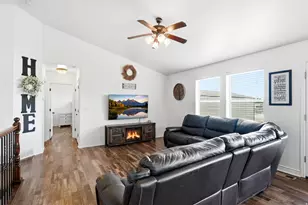 5009 W 5350 S, Hooper, UT 84315 - Photo 5
