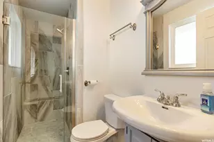 82 S Angela Wy, North Salt Lake, UT 84054 - Photo 17