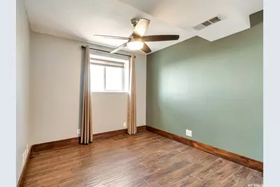 82 S Angela Way, North Salt Lake, UT 84054 - Photo 21