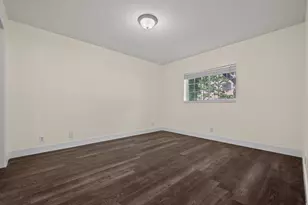 1216 E Waterside Cv S, Midvale, UT 84047 - Photo 9