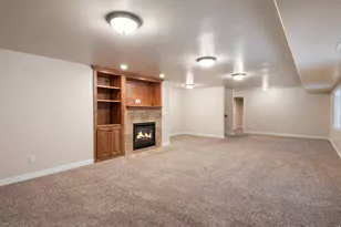 690 E 3230 N, Lehi, UT 84043 - Photo 21