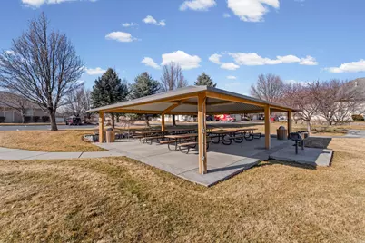 690 E 3230 N, Lehi, UT 84043 - Photo 39