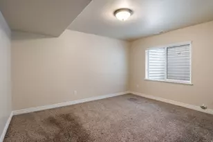 690 E 3230 N, Lehi, UT 84043 - Photo 27