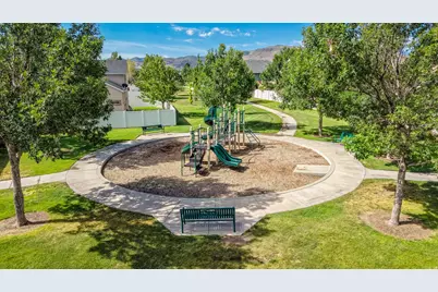 12801 S Timber Run W, Riverton, UT 84096 - Photo 31