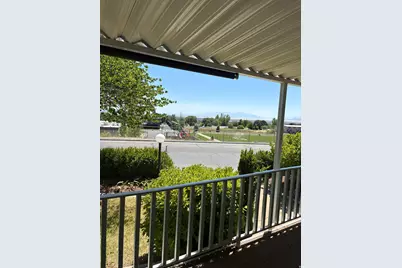 27 Lakeview Dr, Layton, UT 84041 - Photo 25
