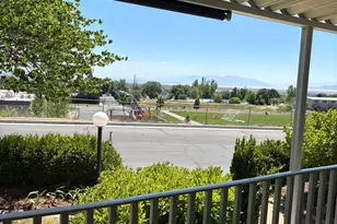 27 Lakeview Dr, Layton, UT 84041 - Photo 25