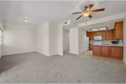 11086 S Grape Arbor Pl #101 E, Sandy, UT 84070 - Photo 7