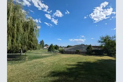 2600 N Hill Rd #36, Layton, UT 84041 - Photo 15