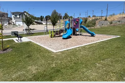 931 W Coalburn Way #101/58, Murray, UT 84123 - Photo 21