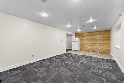 107 E Pebble Beach Dr, Stansbury Park, UT 84074 - Photo 17