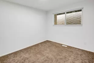 1155 S 1000 E, Clearfield, UT 84015 - Photo 23